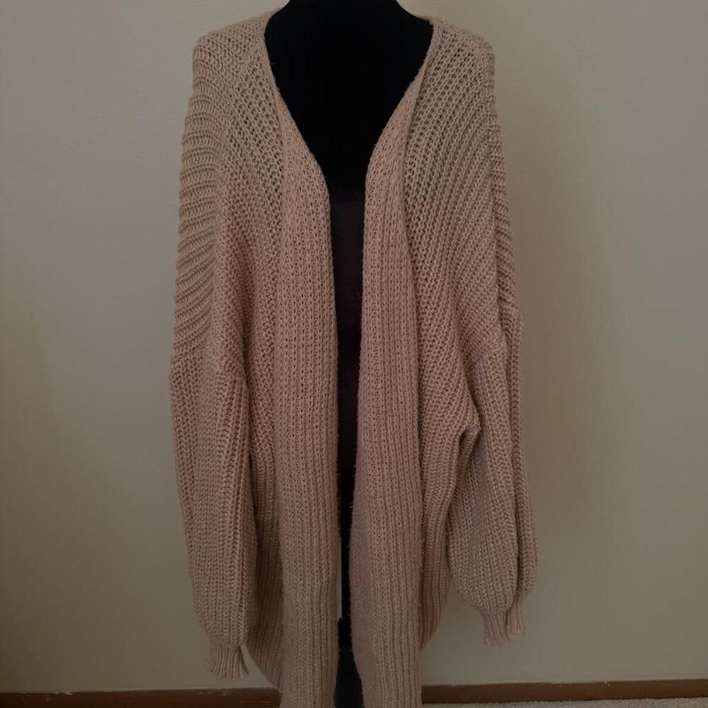 Shein Women's Pink and Tan Cardigan